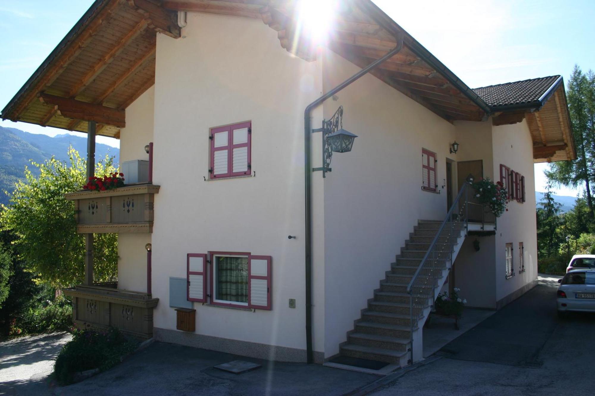 Villa Mirabell Cavalese Exteriör bild